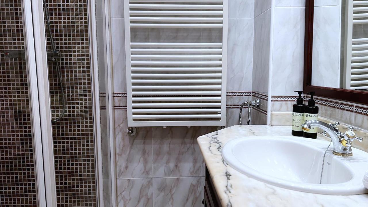 Amplio Y Acogedor Cerca Del Guggenheim Apartment บิลเบา ภายนอก รูปภาพ